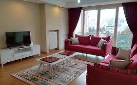 Boulevard Apartments